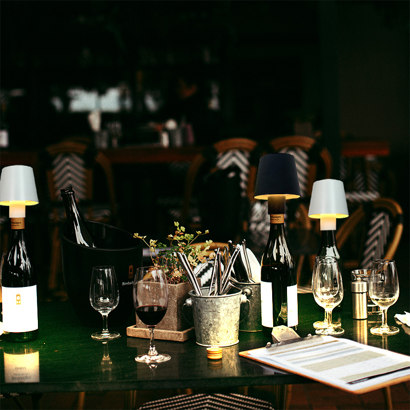 Dekoracje do domu, ściemnialne – Wine & Beer Unlimited Spirits recenzja i cena